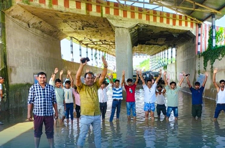 Paroo Khas underpass Protest